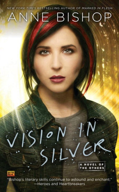 Vision In Silver : A Novel of the Others-9780451465740
