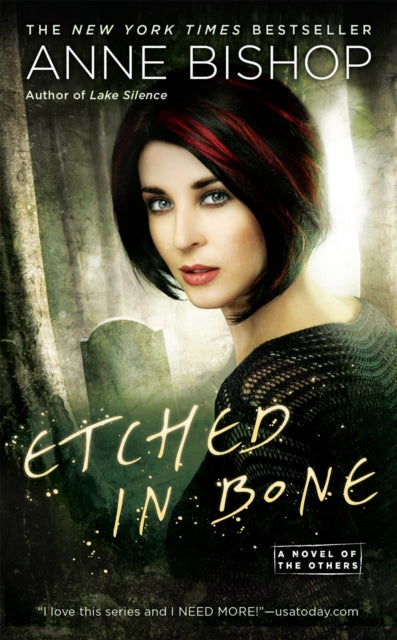 Etched In Bone : A Novel of the Others-9780451474506